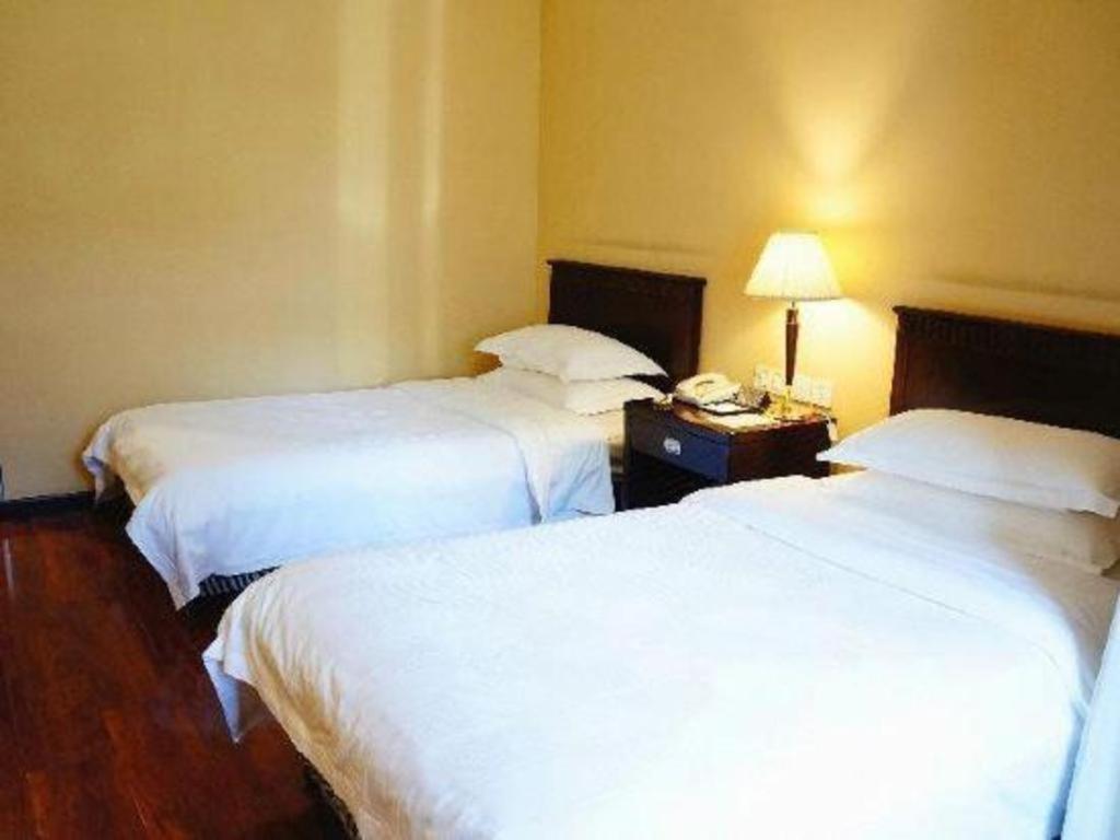 Hujialou Hot Spring Hotel Beijing Exterior photo